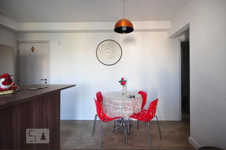 Mesa de jantar de apartamento para alugar com 2 quartos, 52m² em Jardim Parque Morumbi, São Paulo