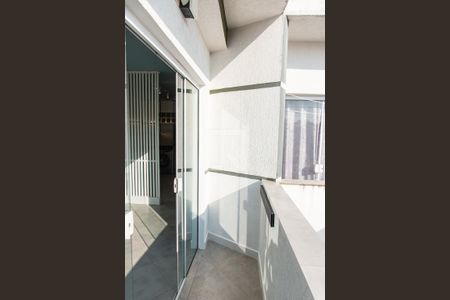 Varanda da sala de apartamento para alugar com 1 quarto, 37m² em Cambuci, São Paulo