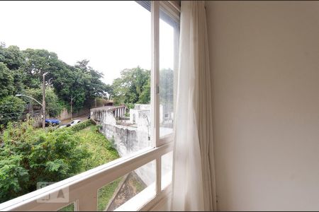 Vista externa da janela da sala de apartamento à venda com 2 quartos, 65m² em Jardim Botânico, Rio de Janeiro