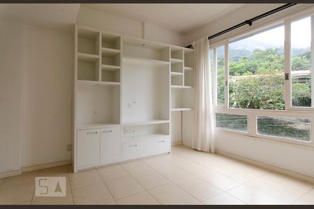 Sala de apartamento à venda com 2 quartos, 65m² em Jardim Botânico, Rio de Janeiro