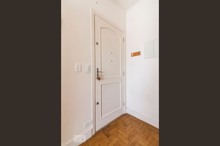 Porta de entrada  de apartamento para alugar com 3 quartos, 80m² em Vila Prudente, São Paulo