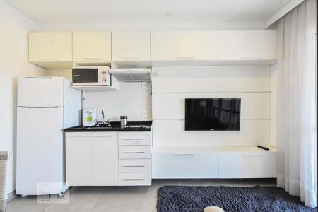 Sala de kitnet/studio para alugar com 1 quarto, 33m² em Brooklin Paulista, São Paulo