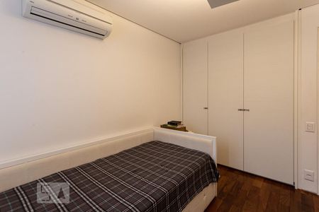 Quarto de apartamento para alugar com 2 quartos, 160m² em Vila Uberabinha, São Paulo