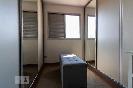 Closet de apartamento para alugar com 3 quartos, 78m² em Vila São Paulo, São Paulo