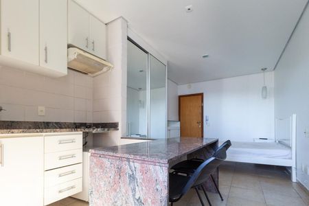 Cozinha de kitnet/studio à venda com 1 quarto, 34m² em Centro, Belo Horizonte