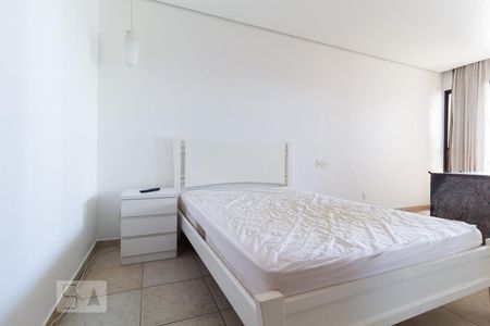 Quarto de kitnet/studio à venda com 1 quarto, 34m² em Centro, Belo Horizonte