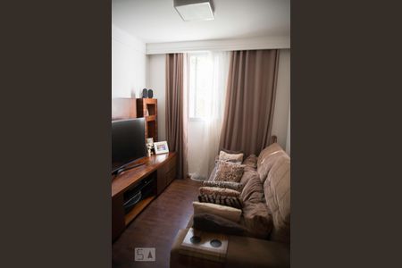 Apartamento para alugar com 70m², 2 quartos e 1 vagaSala de tv 