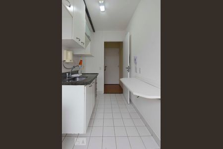 Cozinha de apartamento para alugar com 2 quartos, 50m² em Lauzane Paulista, São Paulo