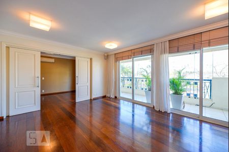 Sala de apartamento à venda com 3 quartos, 225m² em Alto de Pinheiros, São Paulo