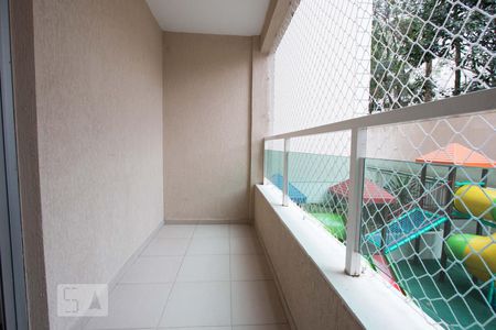 varanda de apartamento à venda com 3 quartos, 72m² em Paraíso do Morumbi, São Paulo