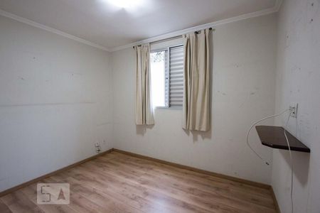 suite de apartamento à venda com 3 quartos, 72m² em Paraíso do Morumbi, São Paulo