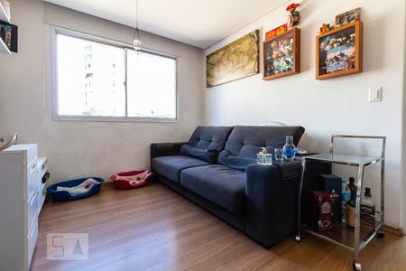 Sala de apartamento para alugar com 1 quarto, 48m² em Nova Piraju, São Paulo