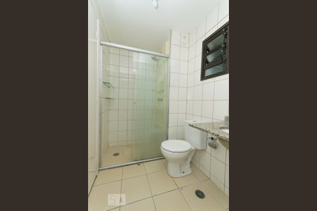 Banheiro de apartamento à venda com 3 quartos, 63m² em Vila Arapuã, São Paulo