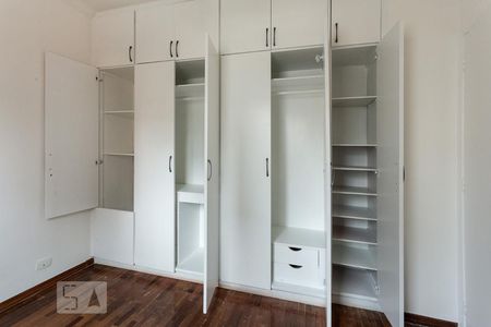 Quarto de apartamento à venda com 1 quarto, 46m² em Moema, São Paulo