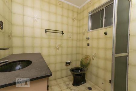 Banheiro de apartamento para alugar com 1 quarto, 53m² em Aclimação, São Paulo