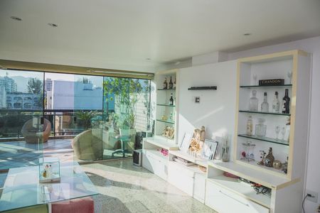Sala de apartamento à venda com 5 quartos, 600m² em Recreio dos Bandeirantes, Rio de Janeiro