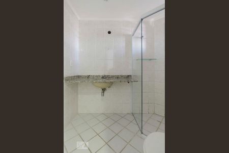 Banheiro de apartamento à venda com 3 quartos, 68m² em Vila Aurora (zona Norte), São Paulo