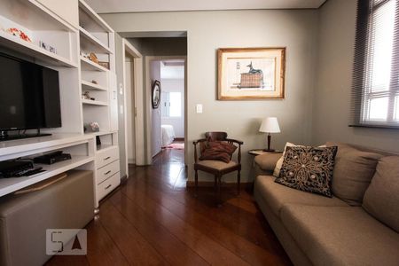 corredor de apartamento à venda com 4 quartos, 240m² em Vila Suzana, São Paulo