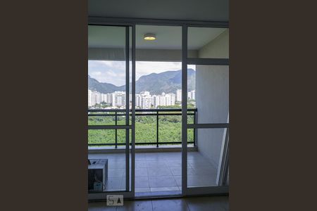 Sala de apartamento à venda com 2 quartos, 69m² em Jacarepaguá, Rio de Janeiro