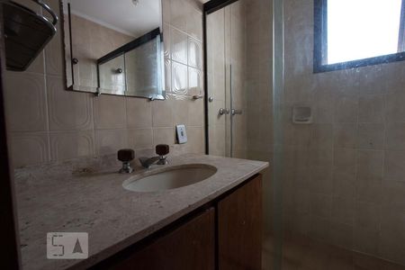 banheiro de apartamento para alugar com 4 quartos, 224m² em Vila Andrade, São Paulo