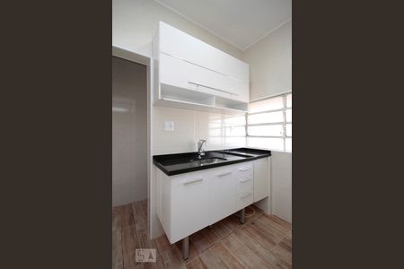 Cozinha de apartamento para alugar com 1 quarto, 41m² em Bela Vista, São Paulo