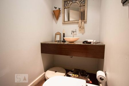 lavabo de apartamento à venda com 4 quartos, 252m² em Real Parque, São Paulo