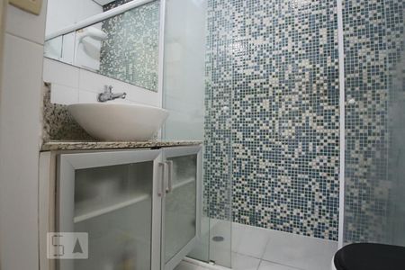 Banheiro de apartamento à venda com 1 quarto, 54m² em Campos Elíseos, São Paulo