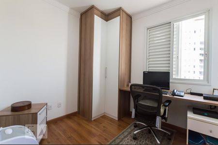 Quarto de apartamento à venda com 3 quartos, 123m² em Tamboré, Santana de Parnaíba