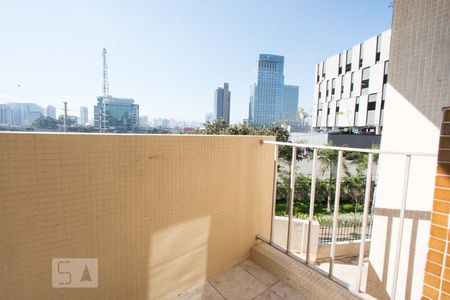 varanda de apartamento à venda com 2 quartos, 92m² em Real Parque, São Paulo