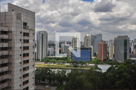 Vista de apartamento à venda com 3 quartos, 196m² em Real Parque, São Paulo