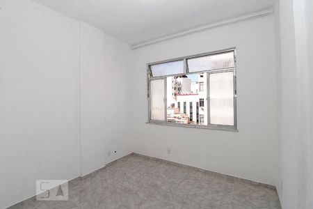 Kitnet. de kitnet/studio para alugar com 1 quarto, 30m² em Copacabana, Rio de Janeiro