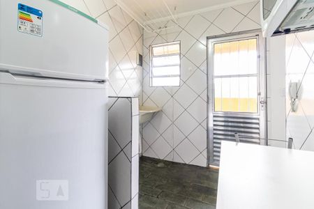 Cozinha e Área de Serviço de kitnet/studio para alugar com 1 quarto, 30m² em Jardim Taquaral, São Paulo