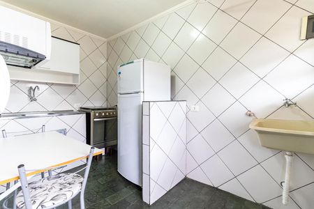 Cozinha e Área de Serviço de kitnet/studio para alugar com 1 quarto, 30m² em Jardim Taquaral, São Paulo