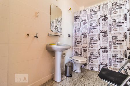 Banheiro de apartamento para alugar com 1 quarto, 37m² em Santa Cecília, São Paulo