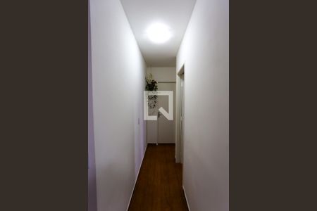 corredor de apartamento à venda com 2 quartos, 46m² em Vila Suzana, São Paulo