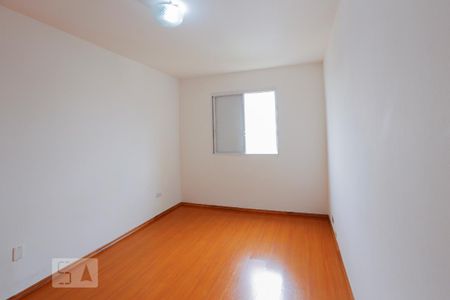 Quarto 2 de apartamento à venda com 2 quartos, 75m² em Moema, São Paulo