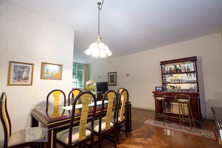 Sala de apartamento à venda com 3 quartos, 137m² em Tijuca, Rio de Janeiro