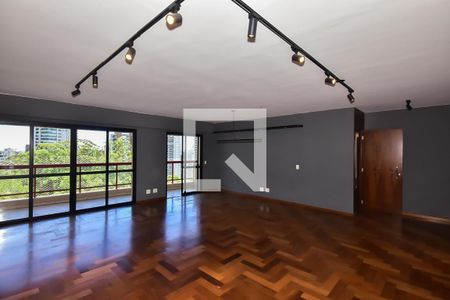 Sala de apartamento para alugar com 3 quartos, 163m² em Vila Suzana, São Paulo