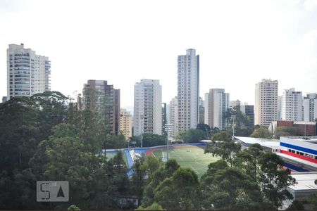 Vista de apartamento para alugar com 3 quartos, 163m² em Vila Suzana, São Paulo