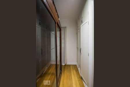 Quarto suíte 1 closet de apartamento para alugar com 3 quartos, 175m² em Boaçava, São Paulo