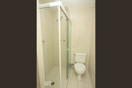 Banheiro de apartamento para alugar com 3 quartos, 127m² em Vila Suzana, São Paulo