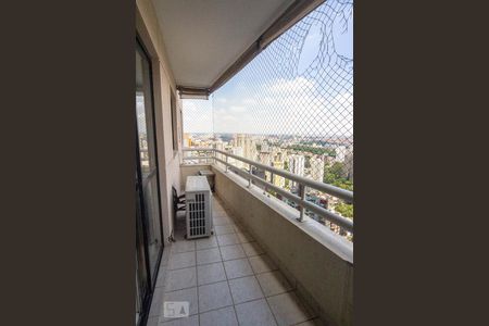 varanda de apartamento para alugar com 3 quartos, 127m² em Vila Suzana, São Paulo