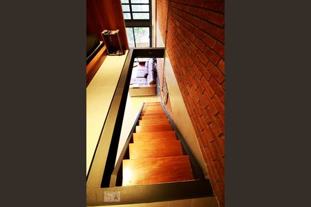 Escadas de apartamento à venda com 1 quarto, 97m² em Vila Progredior , São Paulo