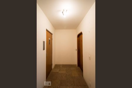 Elevador social de apartamento à venda com 4 quartos, 190m² em Centro, Santo André