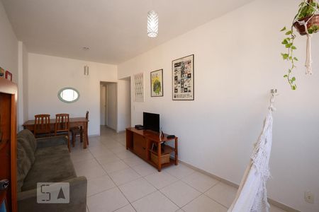 Sala de apartamento à venda com 2 quartos, 72m² em Vila Isabel, Rio de Janeiro