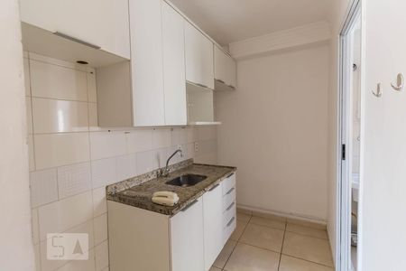 Cozinha de apartamento para alugar com 2 quartos, 56m² em Vila Galvão, Guarulhos