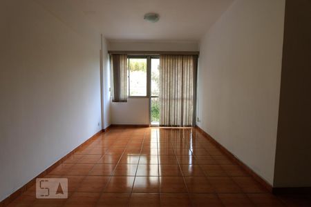 Sala de apartamento para alugar com 3 quartos, 80m² em Jardim Londrina, São Paulo