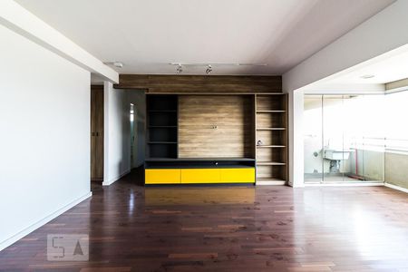 Varanda de apartamento para alugar com 1 quarto, 68m² em Parque Industrial Tomas Edson, São Paulo