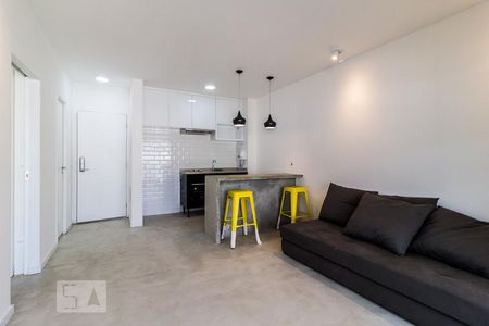 Sala de kitnet/studio para alugar com 1 quarto, 53m² em Barra Funda, São Paulo