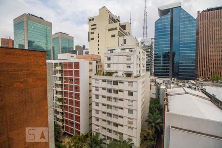 Vista da sala de apartamento para alugar com 1 quarto, 48m² em Consolação, São Paulo